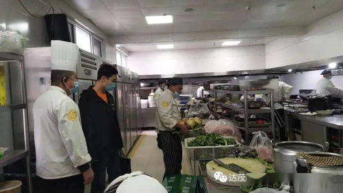 達茂旗市場監(jiān)督管理局全力保障 兩會 期間餐飲服務食品安全