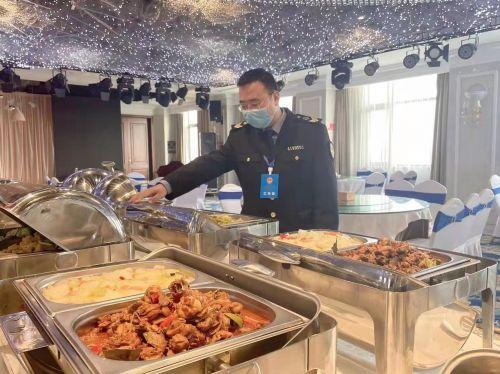 三門峽市義馬市 全力做好 兩會(huì) 期間餐飲服務(wù)食品安全保障工作