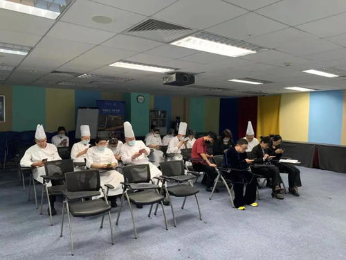 全市餐飲服務(wù)單位從業(yè)人員食品安全知識抽查考核工作正在進(jìn)行中